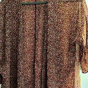Lularoe topper.  Brown with small flower print. Size medium
